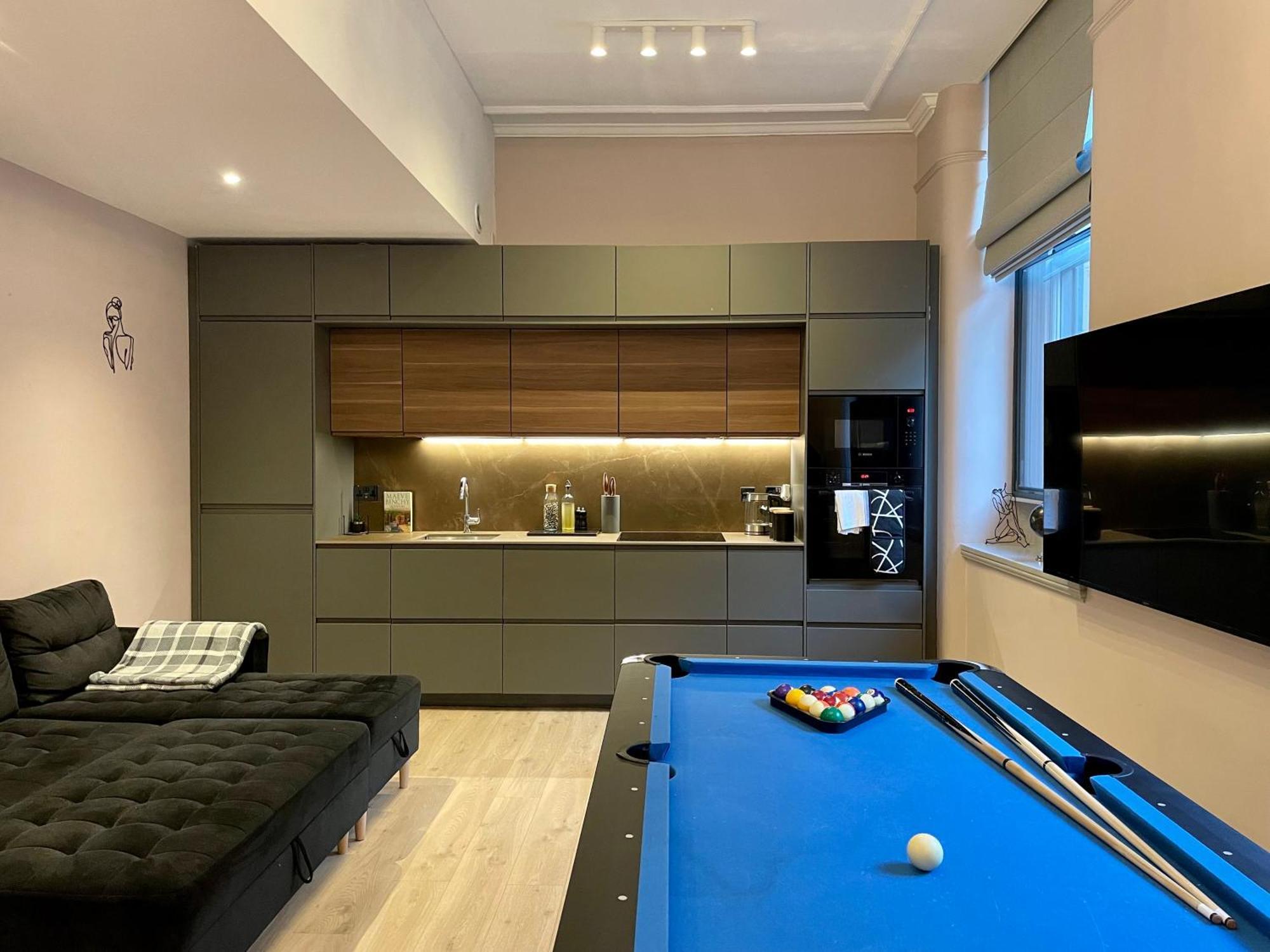 Stunning 2 Bed Apartment In Greater Manchester Bagian luar foto